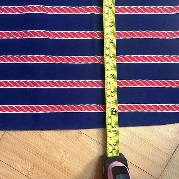 Macbeth Collection Red, White, and Blue Sleeveless Top size Medium - Picture 9 of 9